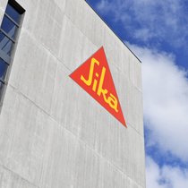 SIKA, SPEZIALITAETENCHEMIE, CHEMIEUNTERNEHMEN, BAUSTOFFPRODUZENT, BAUSTOFFHERSTELLER, UEBERNAHME, UEBERNAHMEKAMPF, SAINT GOBAIN, ST. GOBAIN,