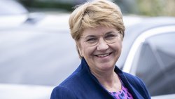 Bundespräsidentin Viola Amherd und die anderen Mitglieder des Bundesrates kommen auf eine Gesamtentschädigung von rund 1,1 Millionen Franken im Jahr.